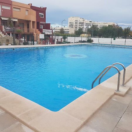 הוילה פובלה דה פארנאלס Duplex, Piscina Y Playa מראה חיצוני תמונה